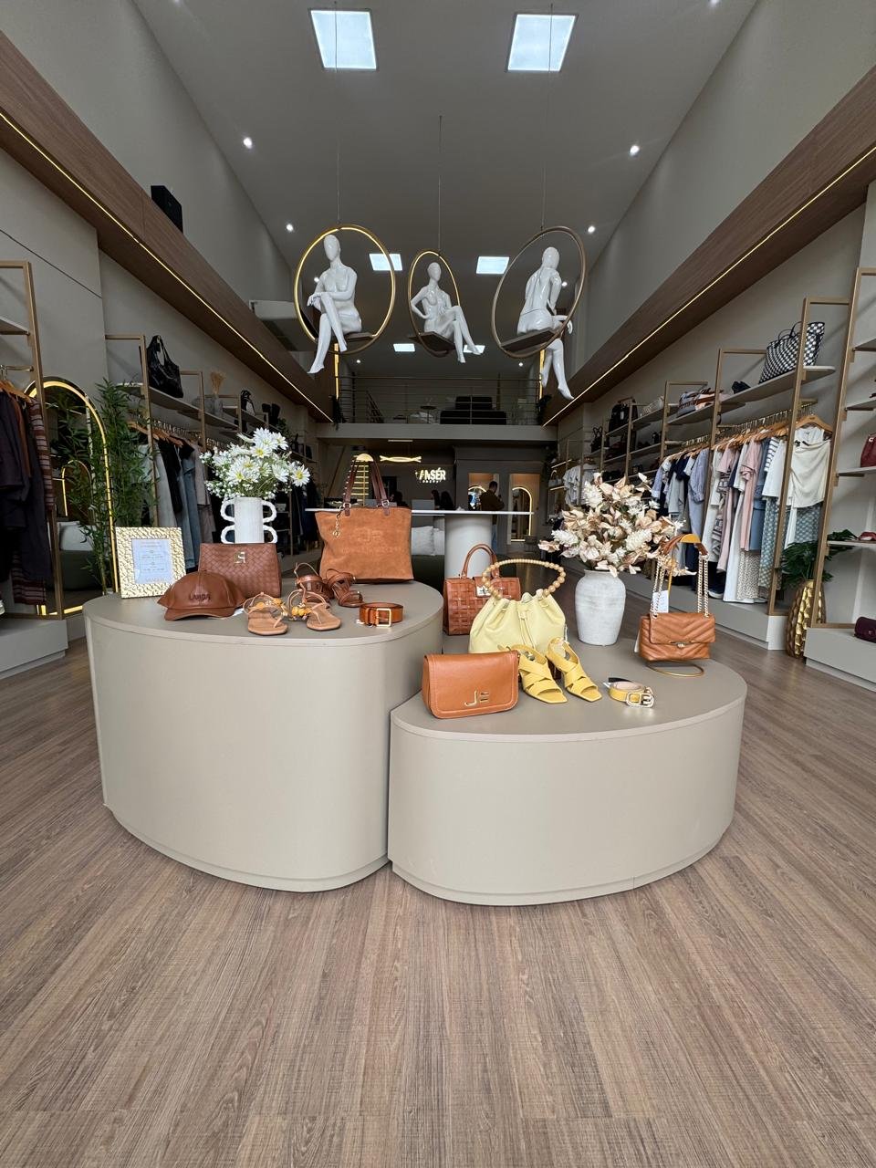 BOUTIQUE VANSER CONCEPT