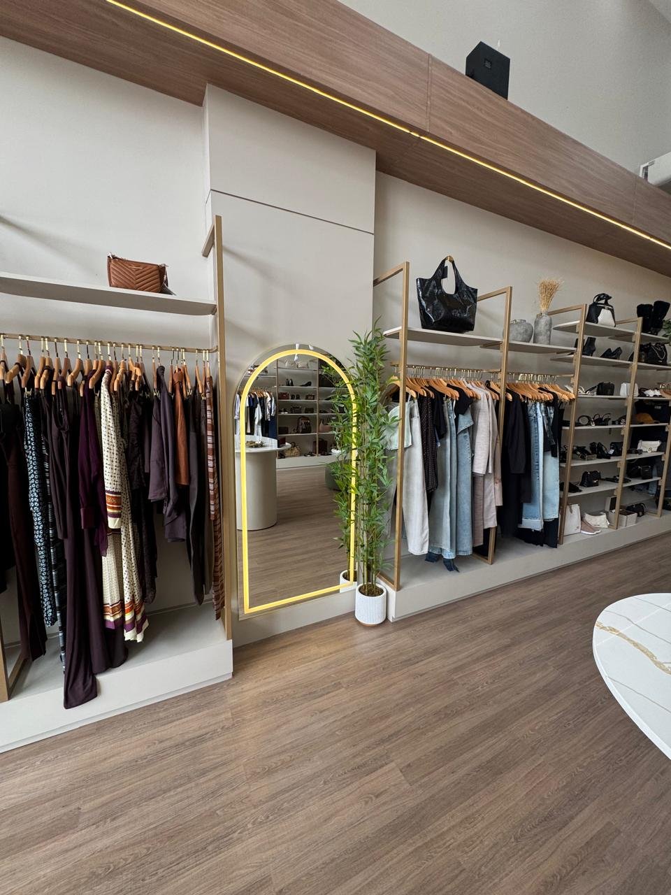 BOUTIQUE VANSER CONCEPT