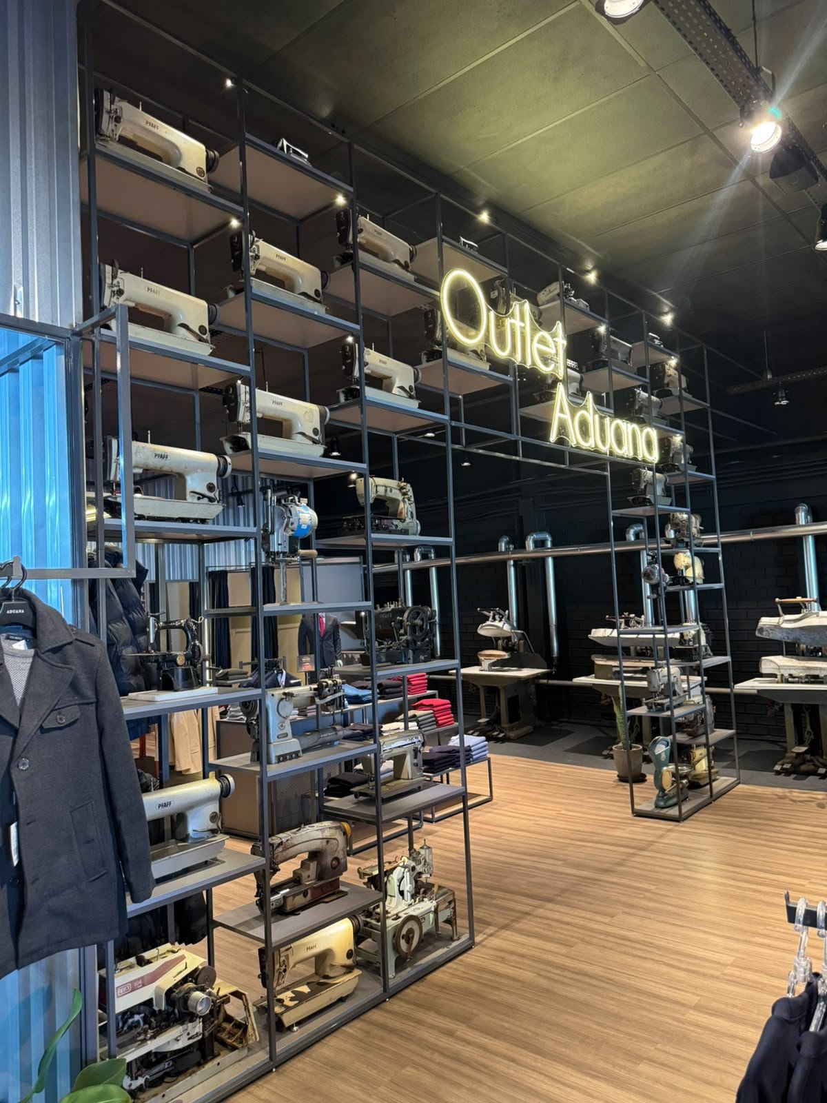 OUTLET ADUANA